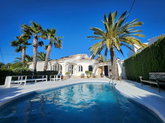 3 makuuhuone Huvila myytävänä paikassa Moraira, Teulada-Moraira mukana uima-altaan - 740 000 € (Ref: 9603052)