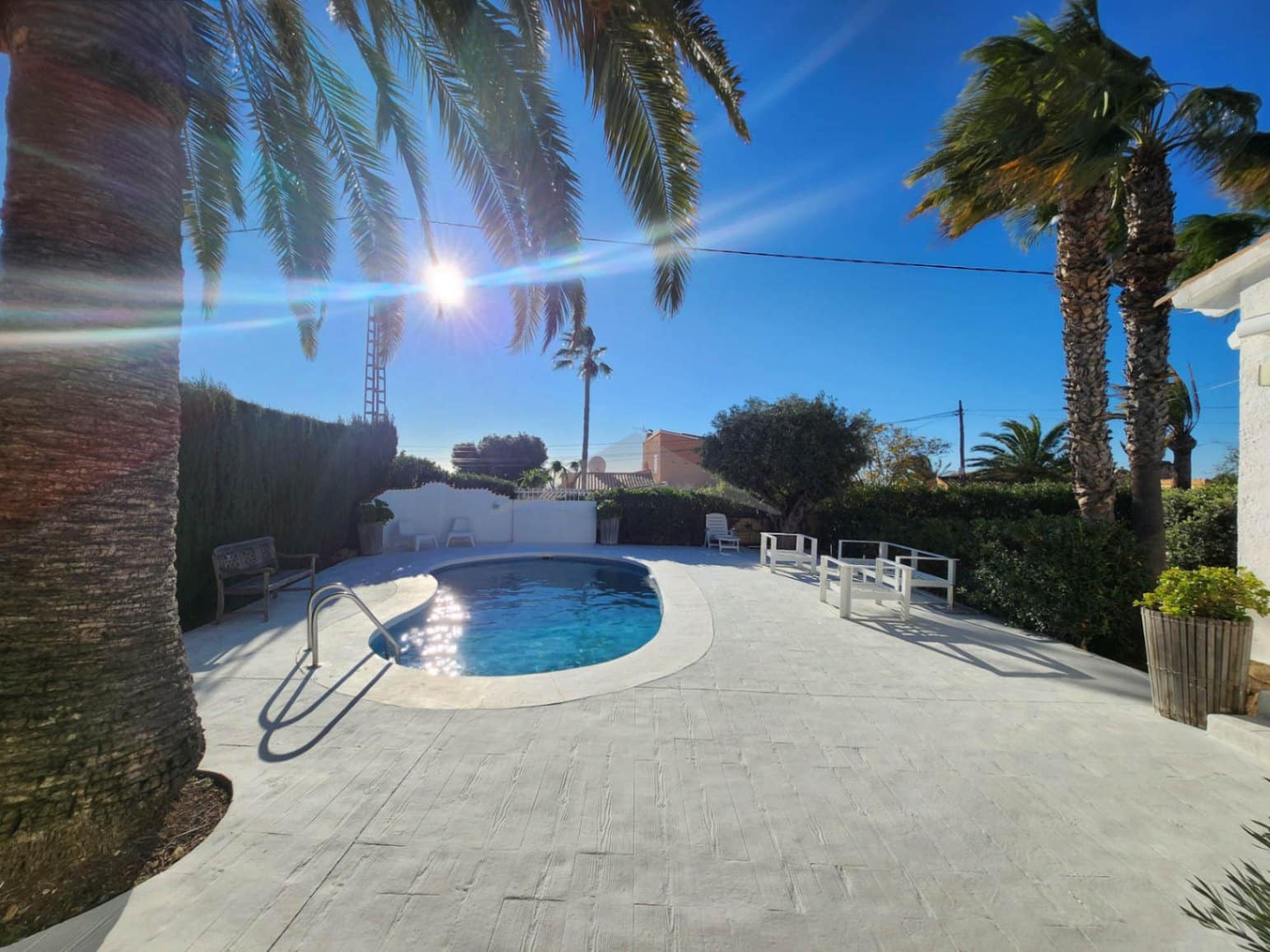 3 makuuhuone Huvila myytävänä paikassa Moraira mukana uima-altaan - 740 000 € (Ref: 9603052)