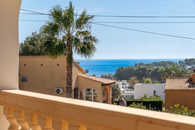 5 chambre Villa/Maison à vendre à Moraira, Teulada-Moraira avec piscine garage - 980 000 € (Ref: 9610209)