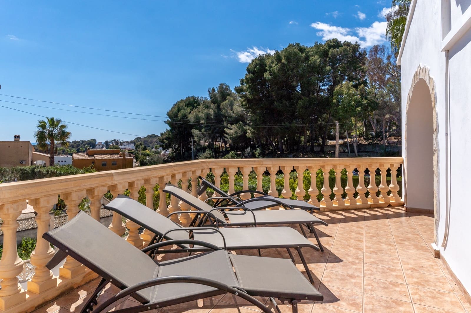 5 bedroom Villa for sale in Moraira with pool garage - € 980,000 (Ref: 9610209)