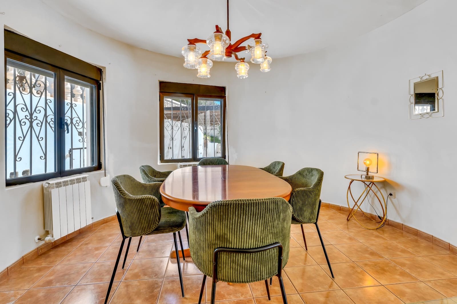 5 bedroom Villa for sale in Moraira with pool garage - € 980,000 (Ref: 9610209)