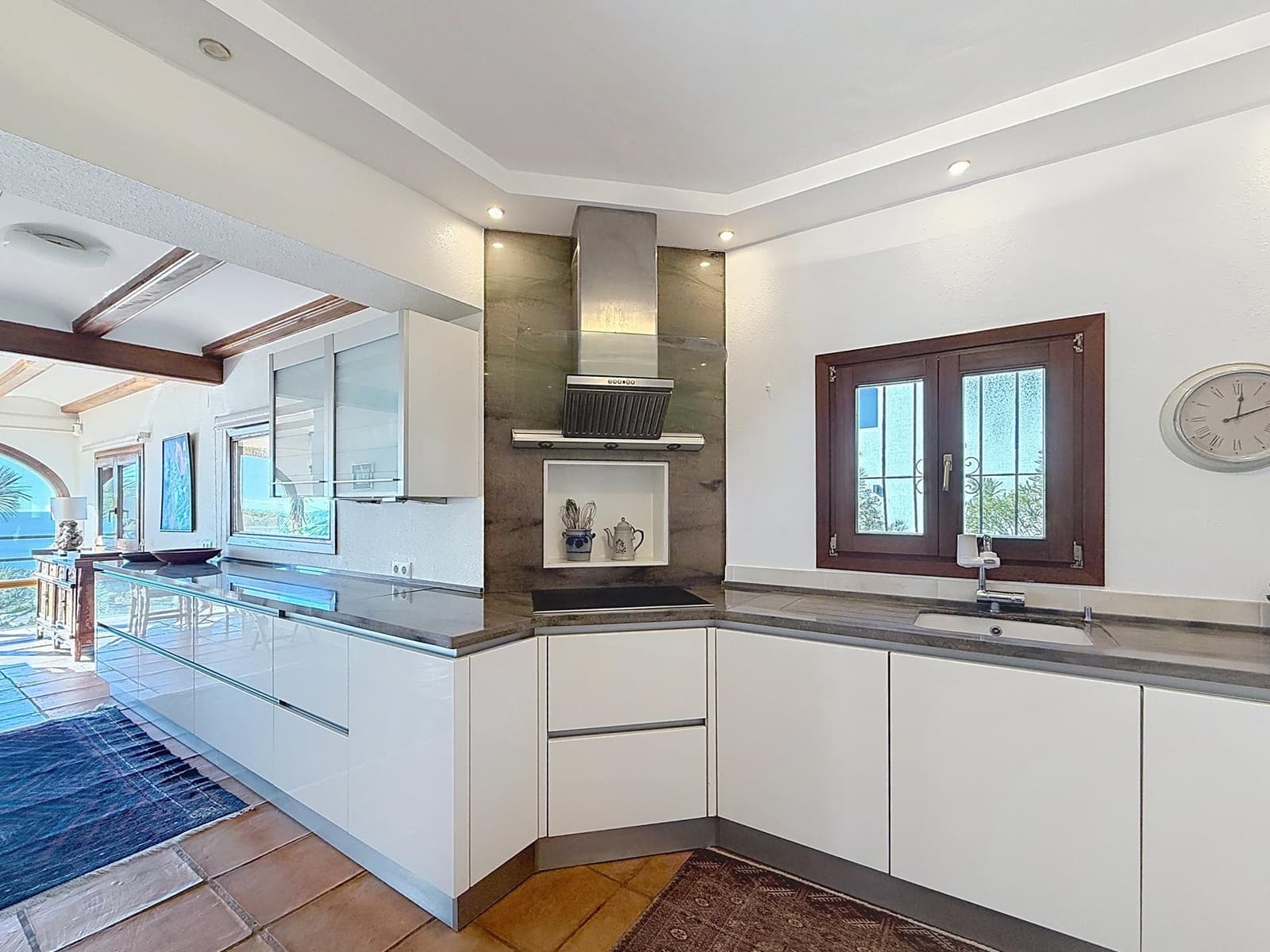 4 bedroom Villa for sale in Benitachell / Benitatxell with pool - € 2,350,000 (Ref: 9614090)