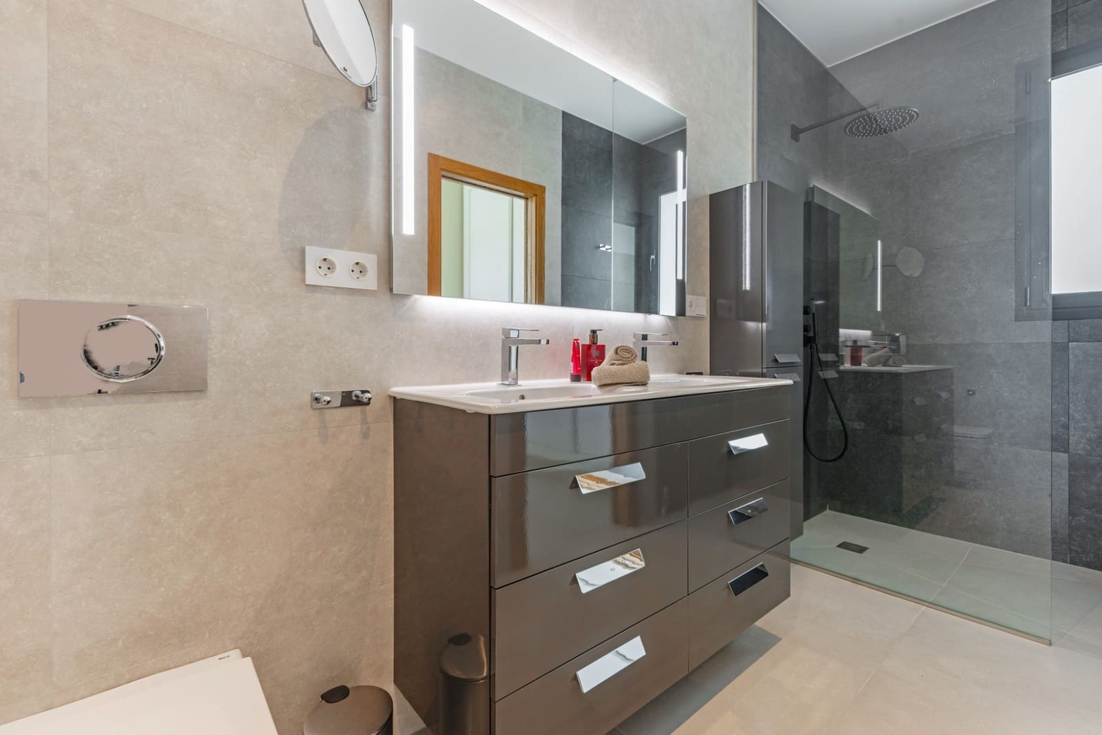 4 slaapkamer Villa te koop in Moraira met zwembad - € 1.900.000 (Ref: 9622751)