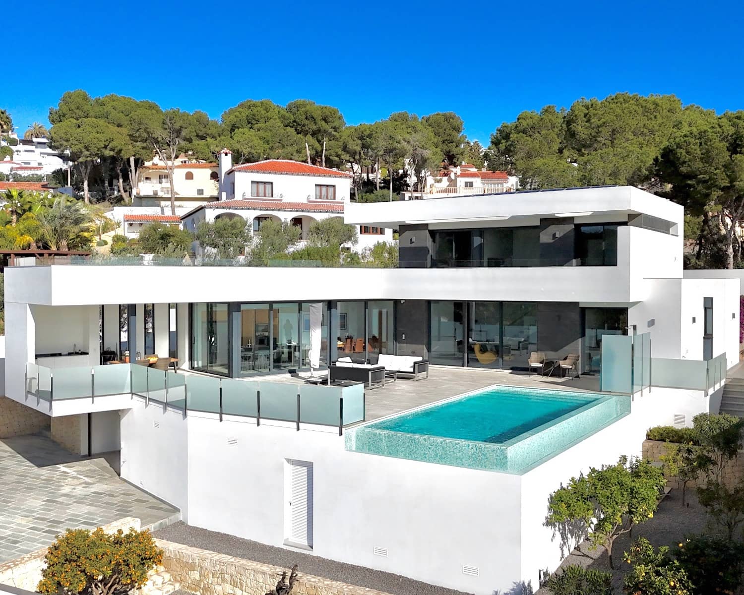 4 slaapkamer Villa te koop in Moraira met zwembad - € 1.900.000 (Ref: 9622751)
