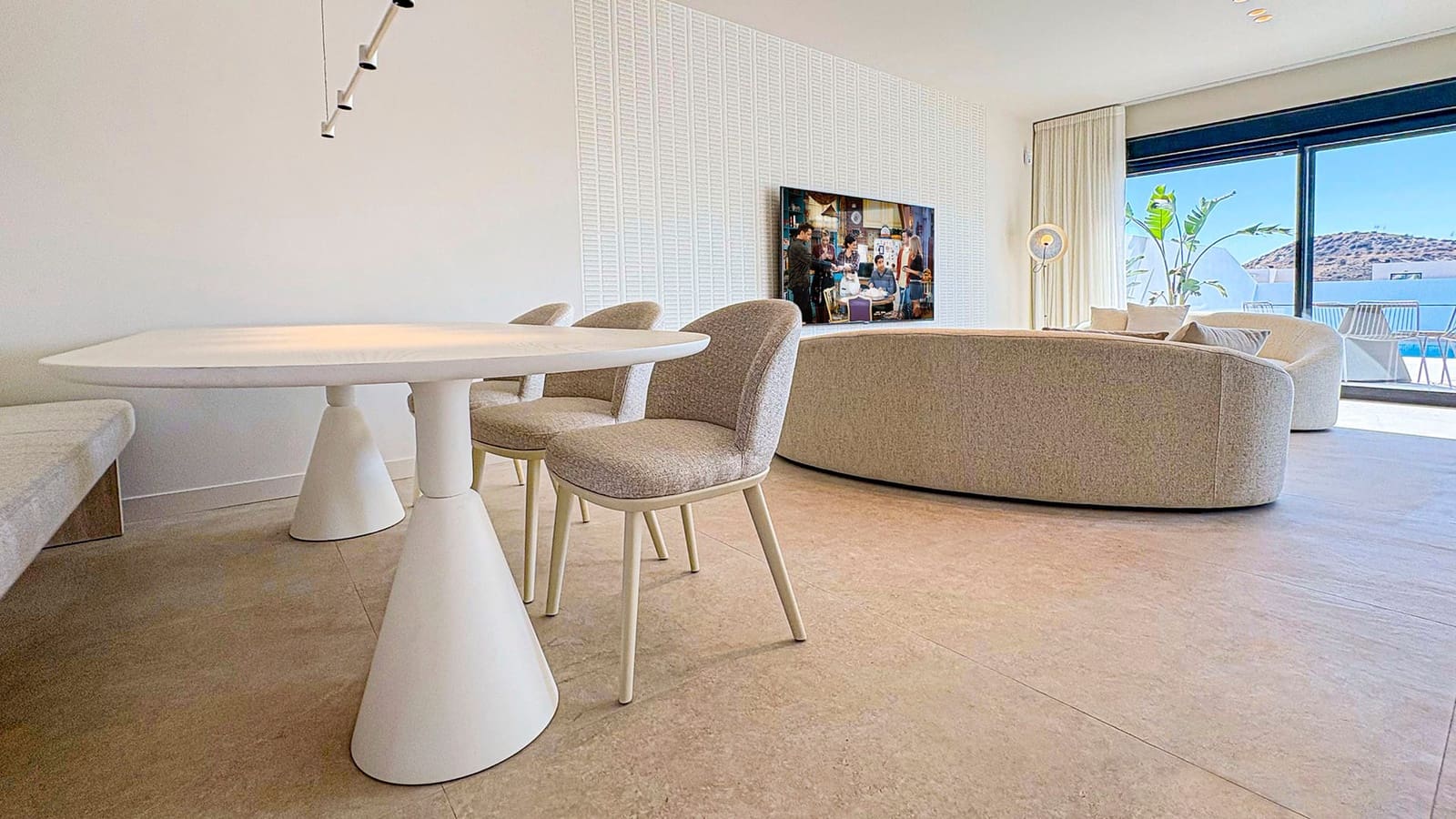 4 makuuhuone Huvila myytävänä paikassa Rojales - 760 000 € (Ref: 9641059)