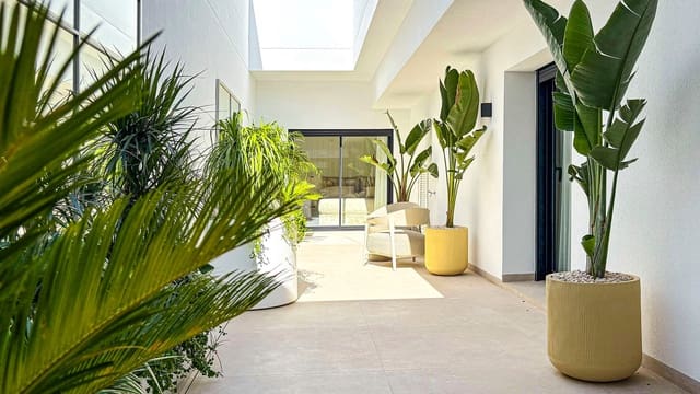 4 soveværelse Villa til salg i Ciudad Quesada, Rojales - € 760.000 (Ref: 9641059)