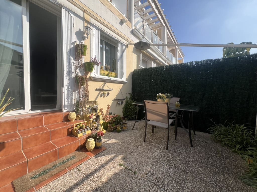 3 camera da letto Villetta Bifamiliare in vendita in Denia con piscina garage - 379.000 € (Rif: 9646386)