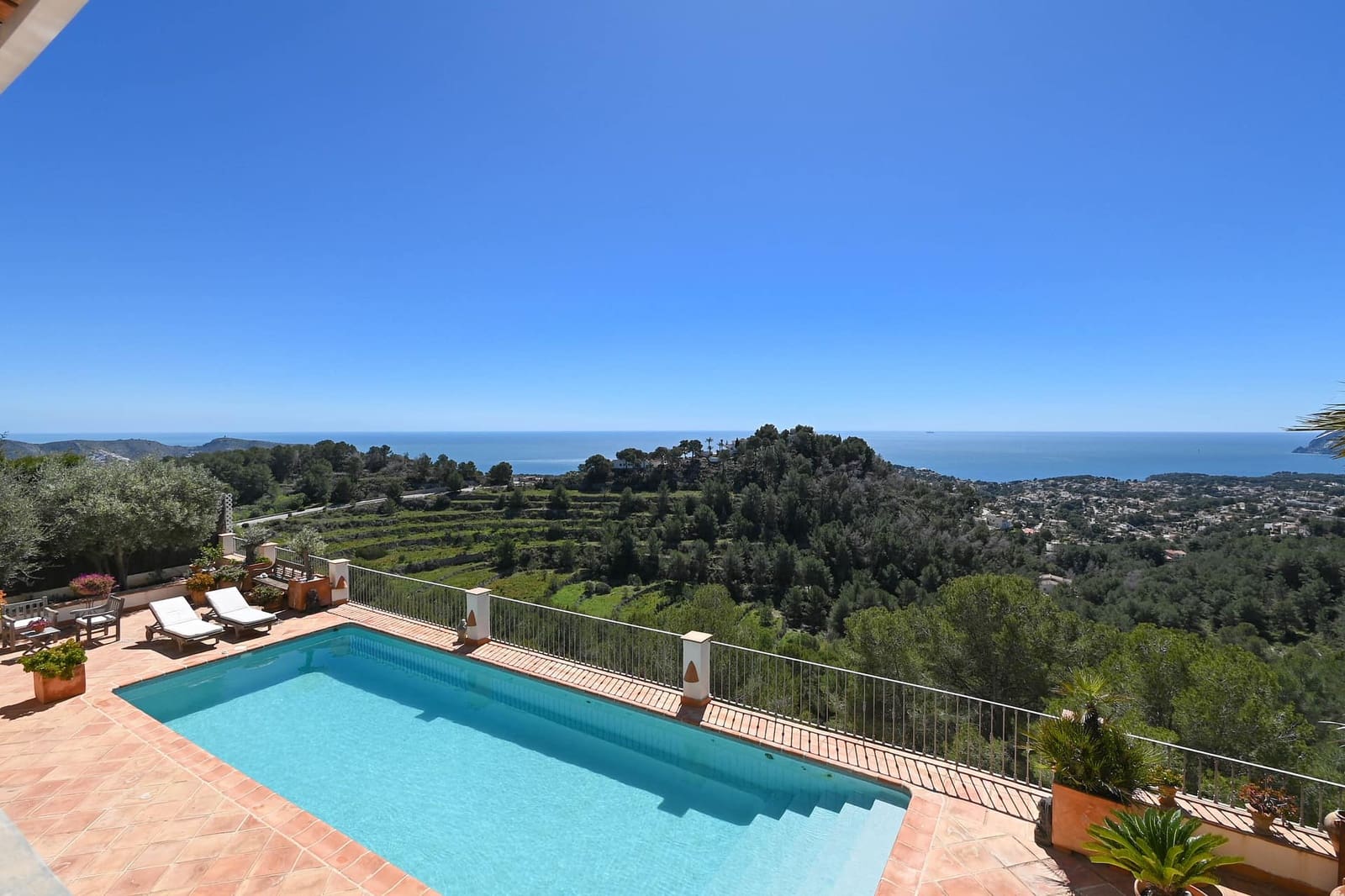 4 soverom Villa til salgs i Moraira - € 1 999 000 (Ref: 9781122)