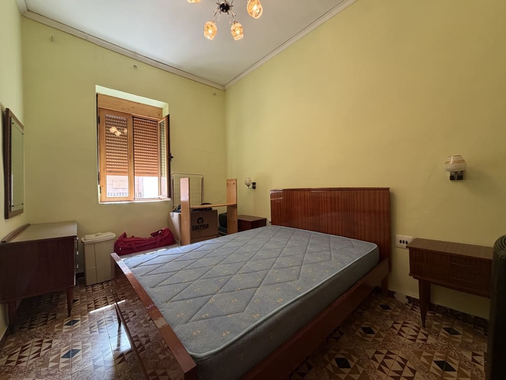 Casa de 3 habitaciones en Dénia en venta - 260.000 € (Ref: 9795631)