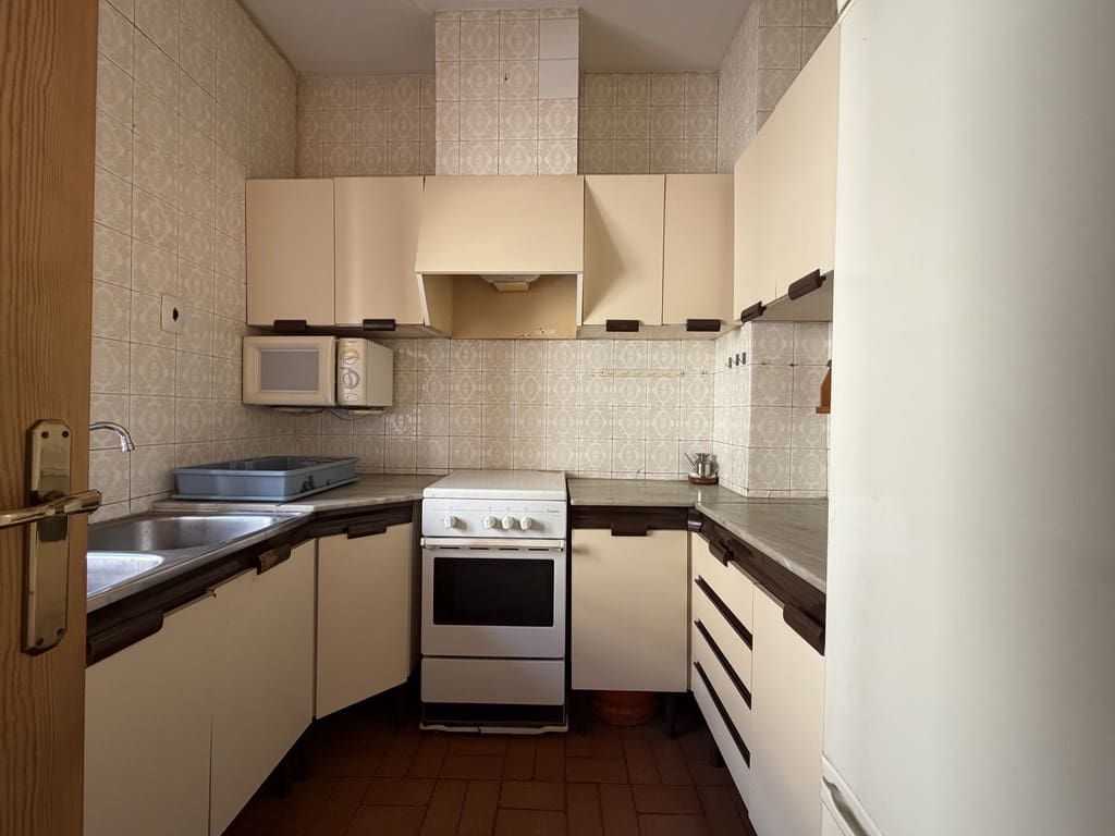 Casa de 3 habitaciones en Dénia en venta - 260.000 € (Ref: 9795631)