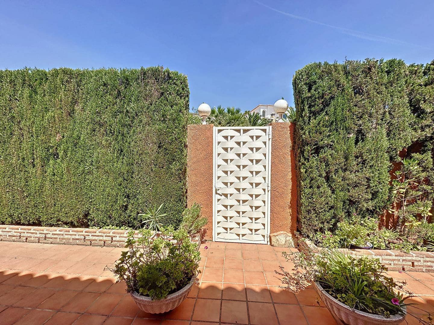 4 chambre Villa/Maison à vendre à Benitachell / Benitatxell avec piscine - 750 000 € (Ref: 9802474)