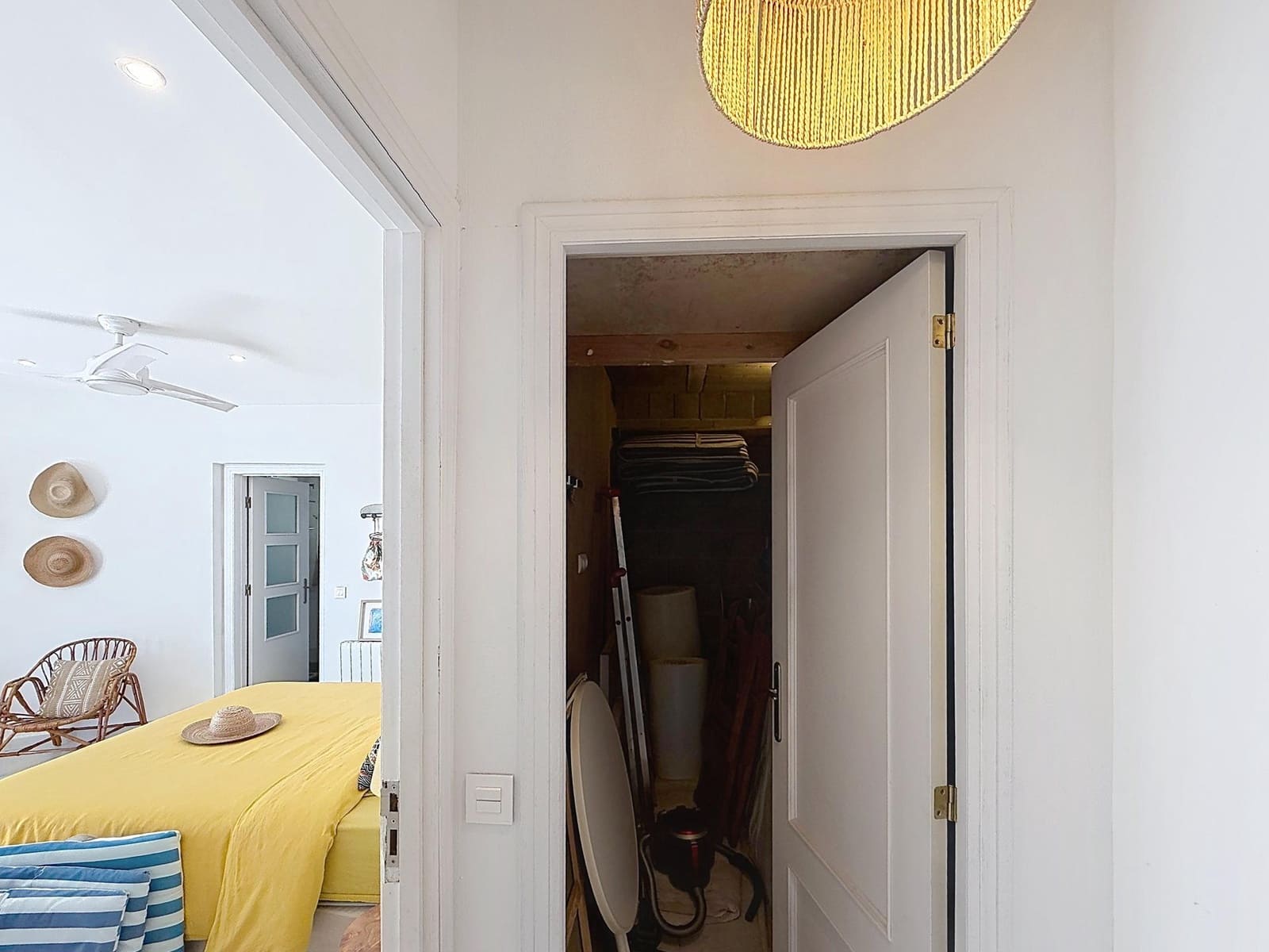 Chalet de 4 habitaciones en Benitachell / Benitatxell en venta - 980.000 € (Ref: 9802475)