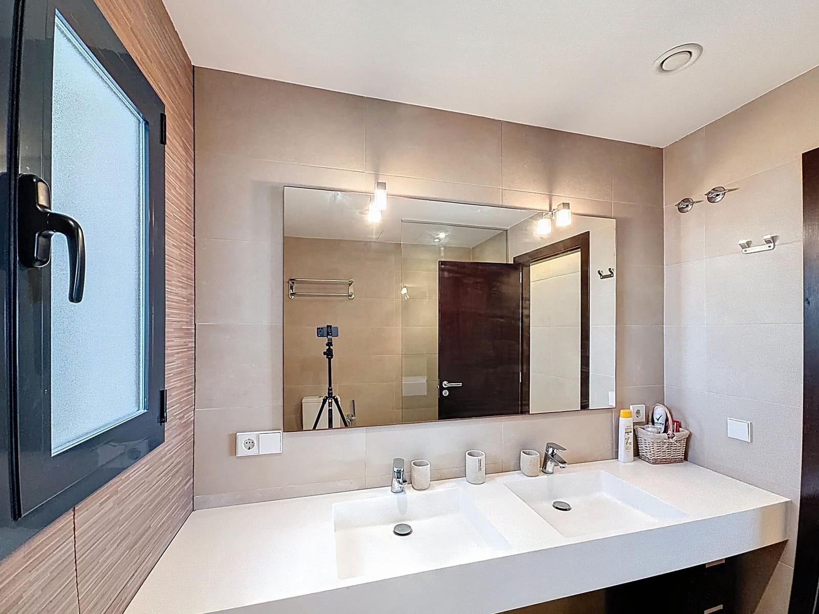 4 bedroom Villa for sale in Benitachell / Benitatxell with pool - € 1,499,000 (Ref: 9802828)