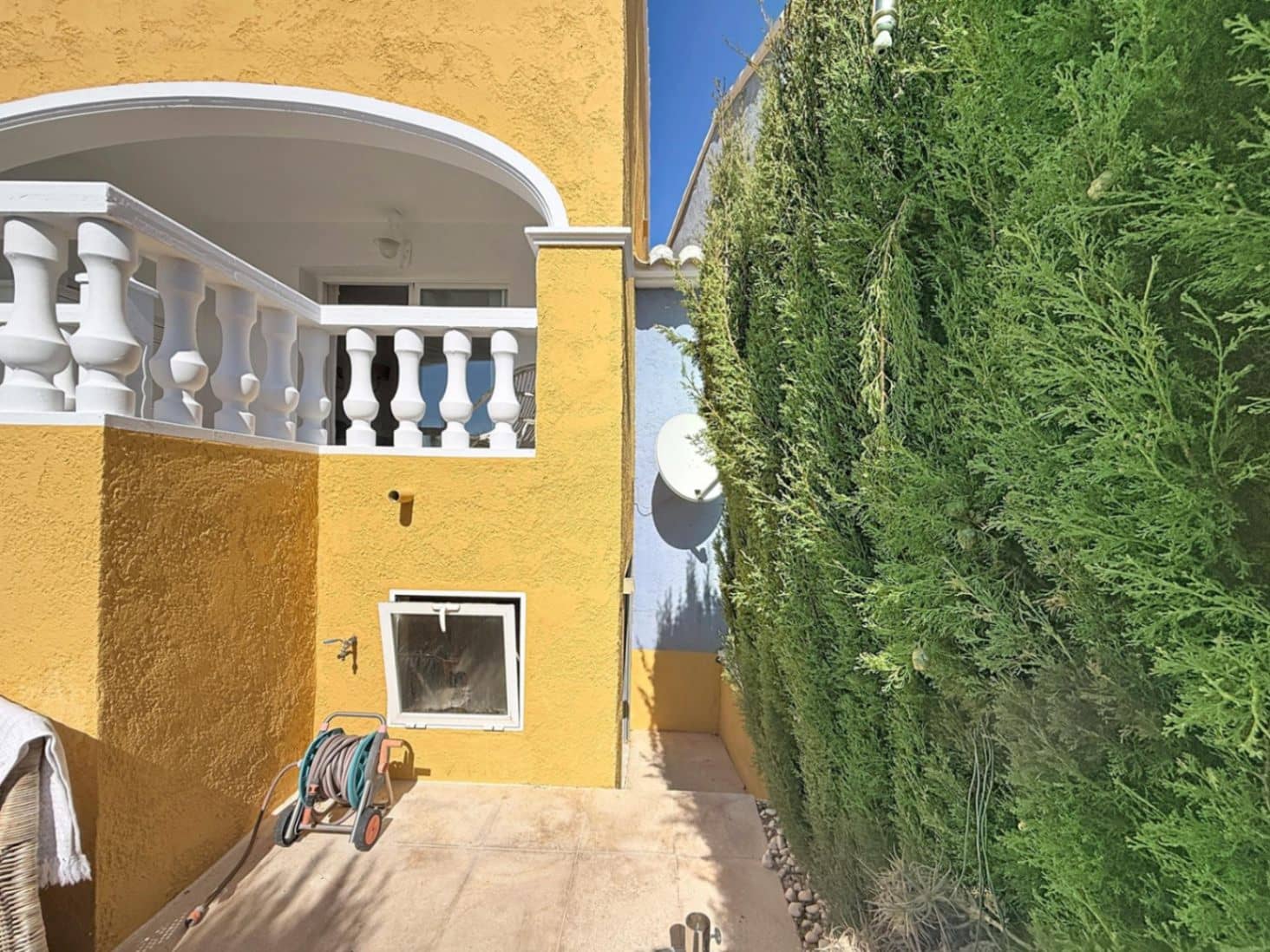 Apartamento de 2 habitaciones en Benitachell / Benitatxell en venta con piscina - 259.000 € (Ref: 9802829)