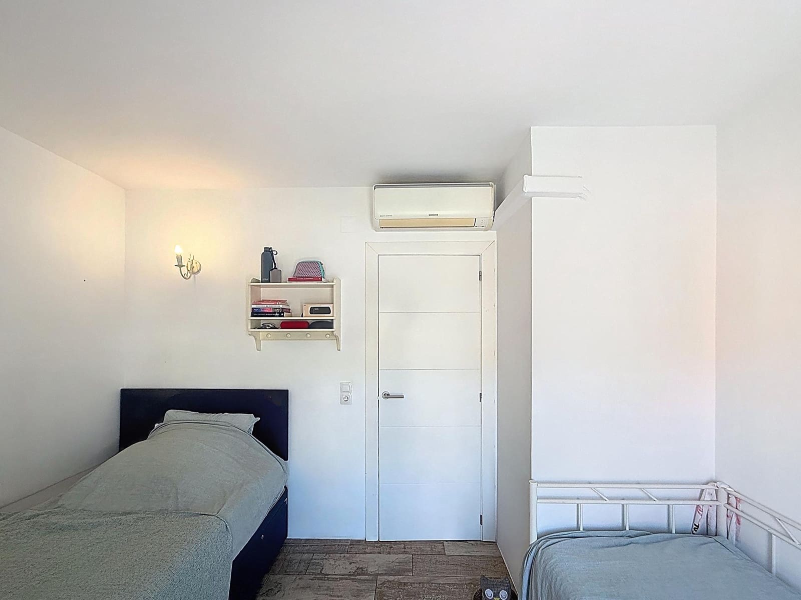 Apartamento de 2 habitaciones en Benitachell / Benitatxell en venta con piscina - 259.000 € (Ref: 9802829)