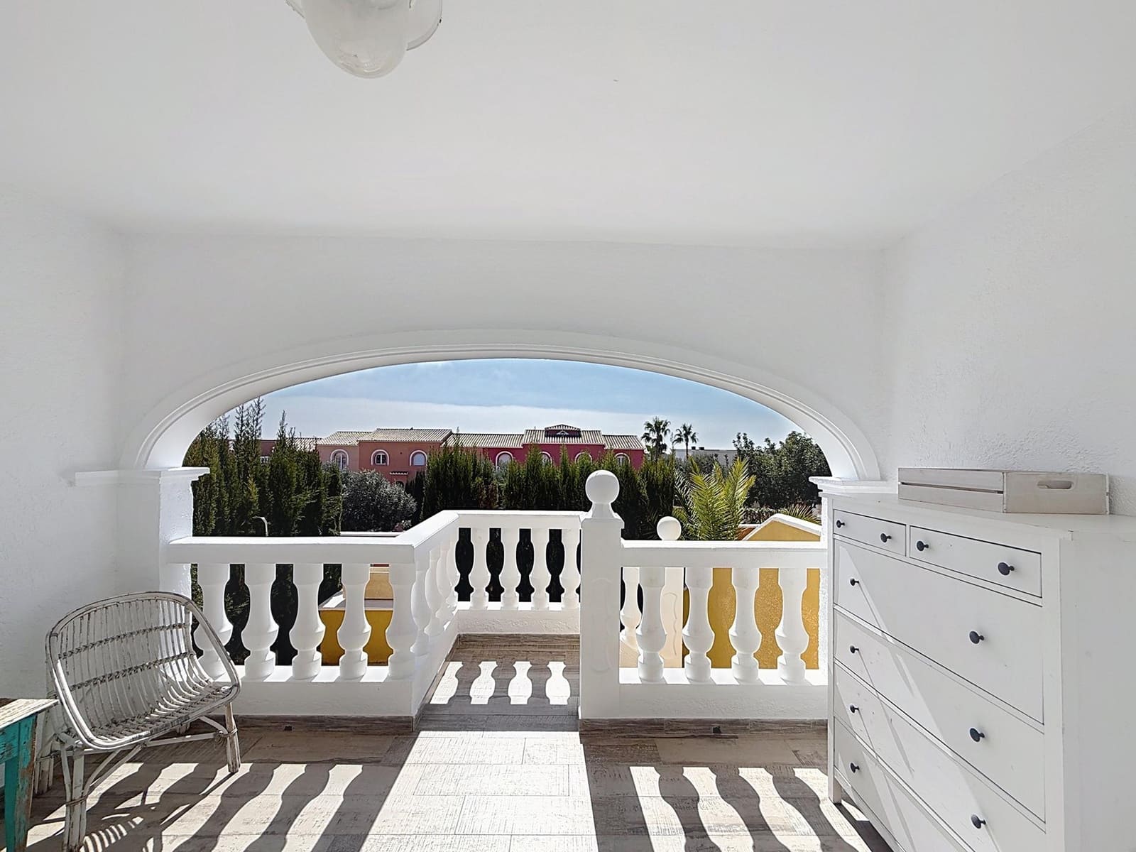 Apartamento de 2 habitaciones en Benitachell / Benitatxell en venta con piscina - 259.000 € (Ref: 9802829)