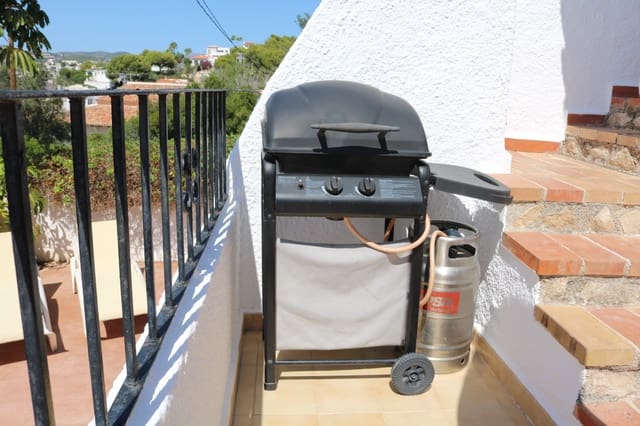   2 soveværelse   ferieVilla i El Portet - Pla de Mar, Teulada-Moraira med   swimmingpool  garage  - € 560 (Ref: 4120508)