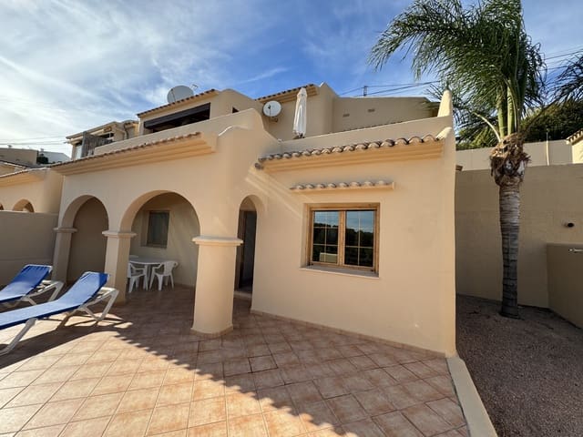 3 soverom Kjedet enebolig til salgs i Benimeit - Tabaira, Teulada-Moraira med svømmebasseng garasje - € 600 (Ref: 4120509)