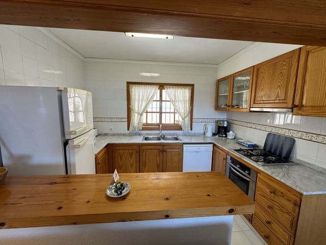 3 soverom Kjedet enebolig til salgs i Benimeit - Tabaira, Teulada-Moraira med svømmebasseng garasje - € 600 (Ref: 4120509)