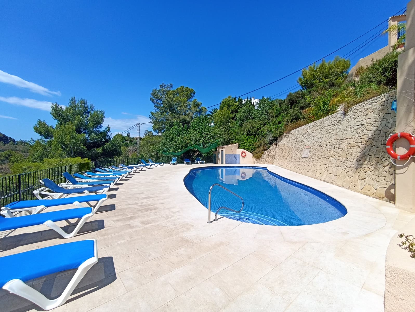 3 camera da letto Villetta Bifamiliare da affitare come casa vacanza in Moraira con piscina garage - 600 € (Rif: 4120509)