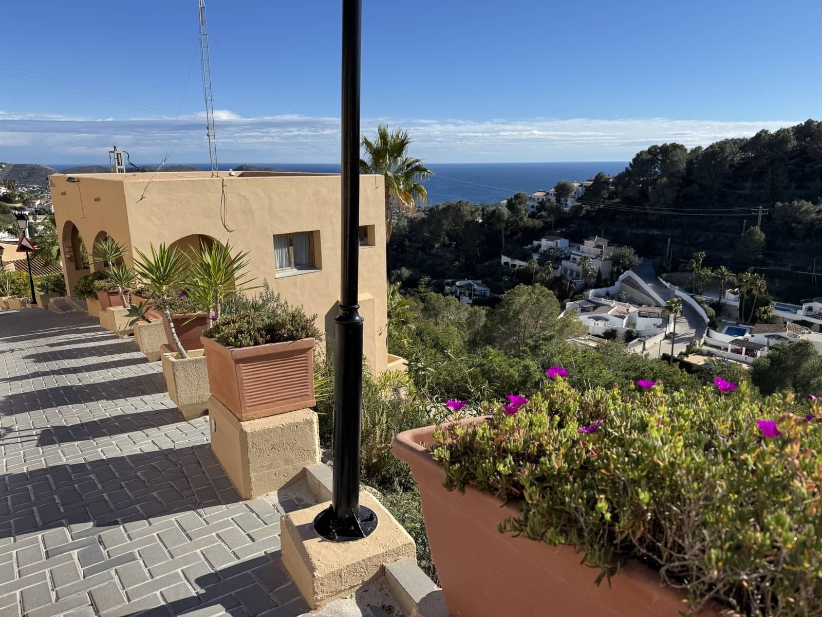 3 camera da letto Villetta Bifamiliare da affitare come casa vacanza in Moraira con piscina garage - 600 € (Rif: 4120509)