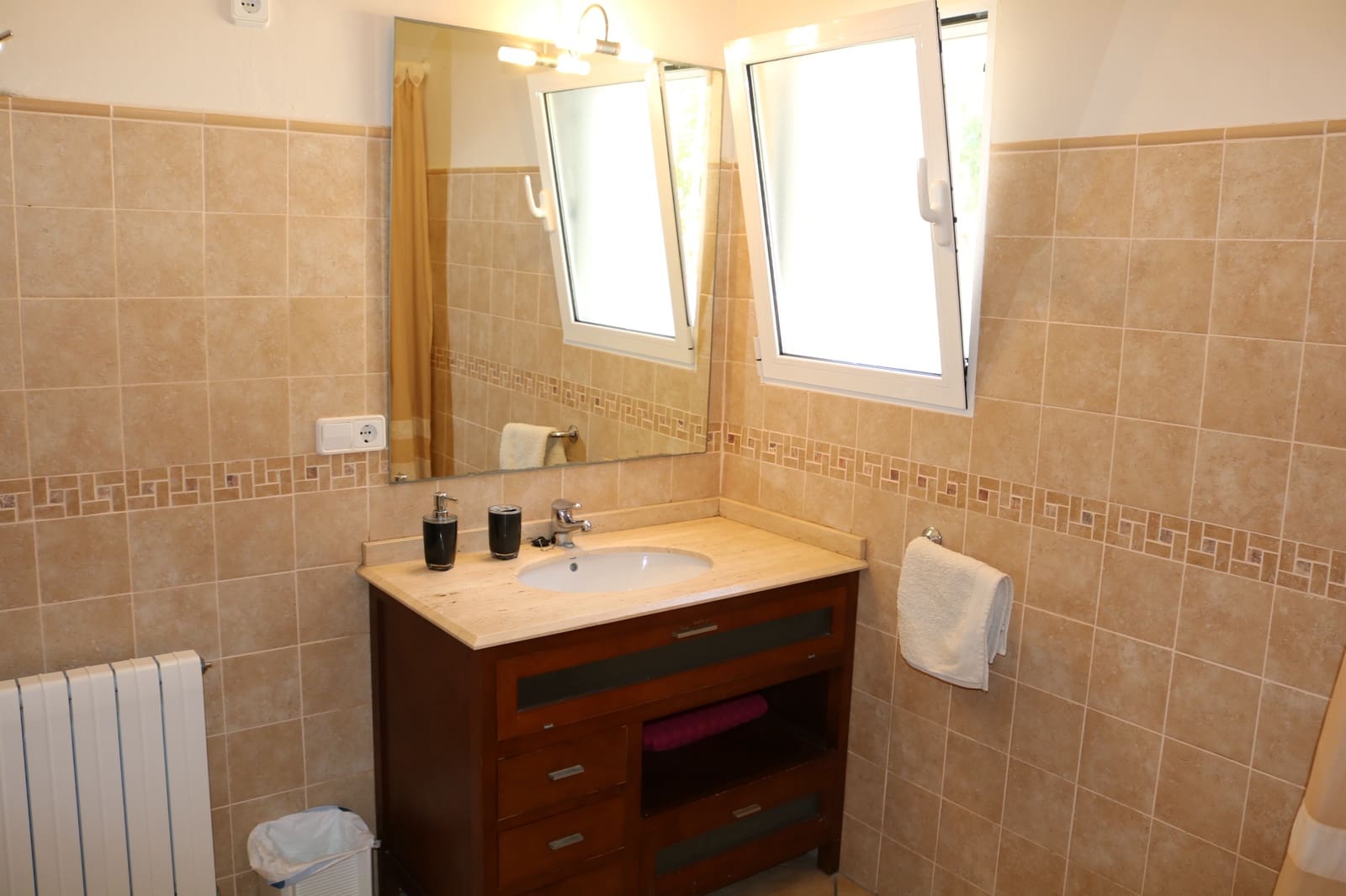 3 bedroom Villa for holiday rental in Moraira with pool garage - € 850 (Ref: 4120522)