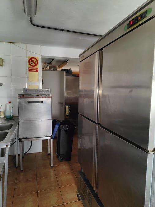 Commercial for sale in Playa del Ingles - € 210,000 (Ref: 10001018)