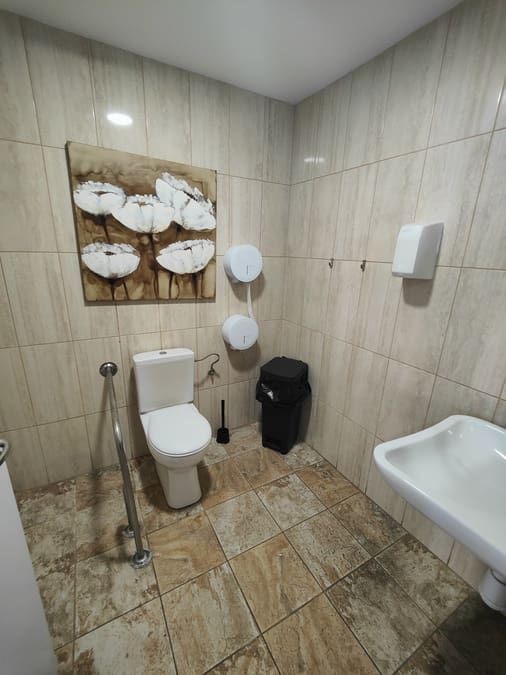 Commercial for sale in Playa del Ingles - € 130,000 (Ref: 10001019)