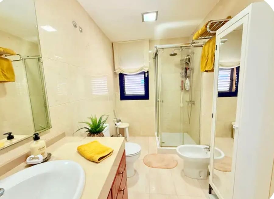 4 bedroom Townhouse for sale in Maspalomas with pool - € 750,000 (Ref: 10065533)