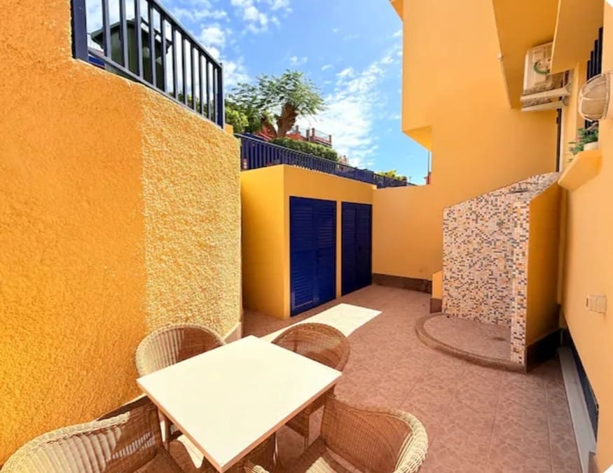 4 bedroom Townhouse for sale in Maspalomas with pool - € 750,000 (Ref: 10065533)
