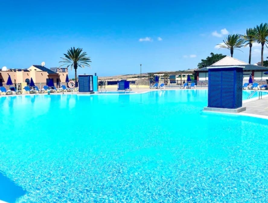 4 bedroom Townhouse for sale in Maspalomas with pool - € 750,000 (Ref: 10065533)