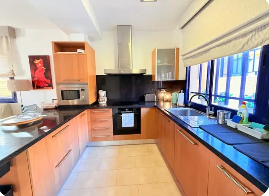 4 bedroom Townhouse for sale in Maspalomas with pool - € 750,000 (Ref: 10065533)