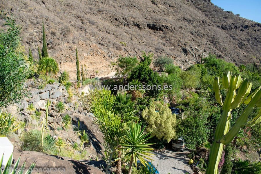 Finca/Country House for sale in San Bartolome de Tirajana with pool - € 5,800,000 (Ref: 5000096)