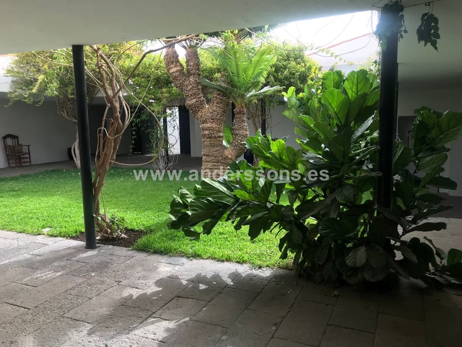 Finca/Country House for sale in Monte Leon - € 6,900,000 (Ref: 6503486)