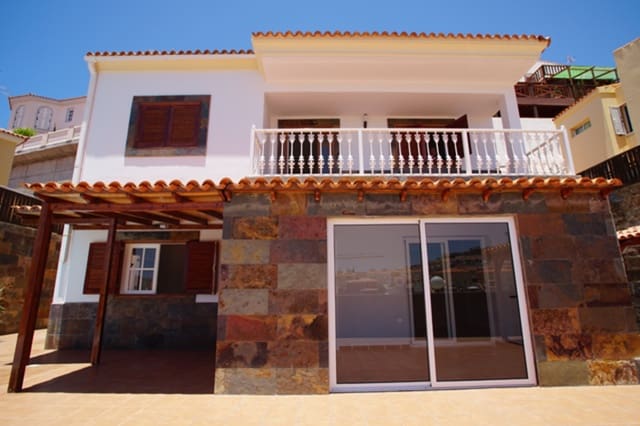 3 quarto Moradia para venda em Arguineguín, Mogán com piscina - 735 000 € (Ref: 7655448)