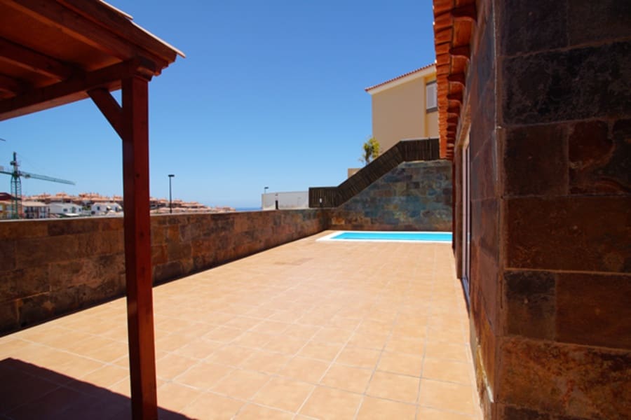 3 soveværelse Villa til salg i Arguineguin med swimmingpool - € 735.000 (Ref: 7655448)