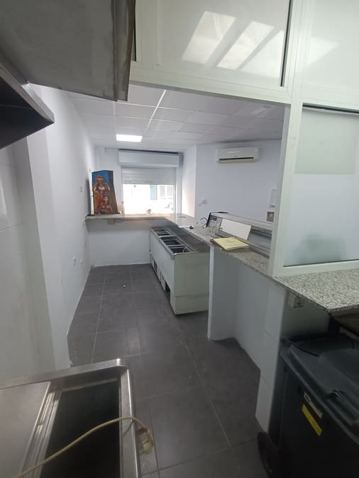 Erhverv til salg i El Tablero - € 125.000 (Ref: 7655449)