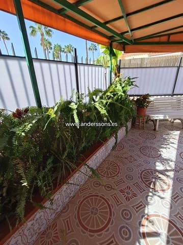 2 bedroom Bungalow for sale in Playa del Inglés, San Bartolomé de Tirajana with pool - € 515,000 (Ref: 8635047)