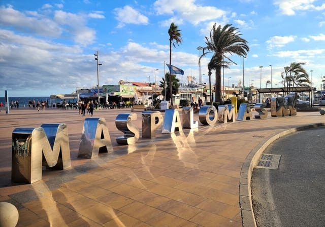 Erhverv til salg i Playa del Inglés, San Bartolomé de Tirajana - € 240.000 (Ref: 9032650)