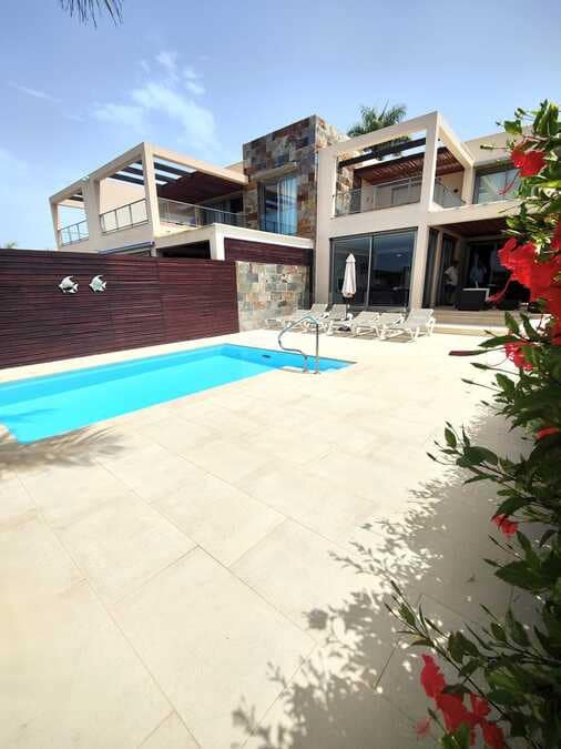 4 quarto Moradia para venda em Salobre Golf com piscina - 760 000 € (Ref: 9167146)