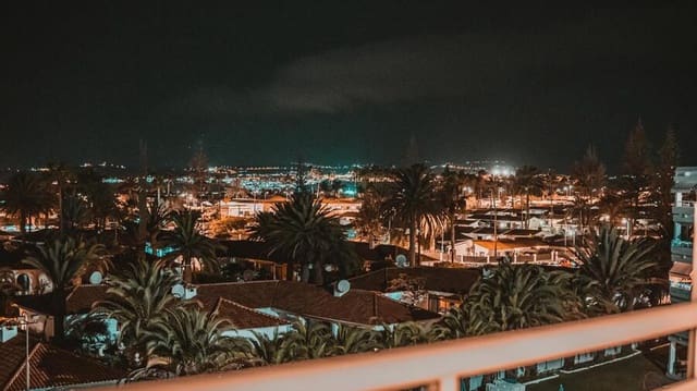 1 bedroom Apartment for sale in Playa del Inglés, San Bartolomé de Tirajana with pool garage - € 320,000 (Ref: 9175884)