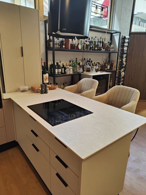 2 bedroom Apartment for sale in Las Palmas de Gran Canaria - € 325,000 (Ref: 9238107)