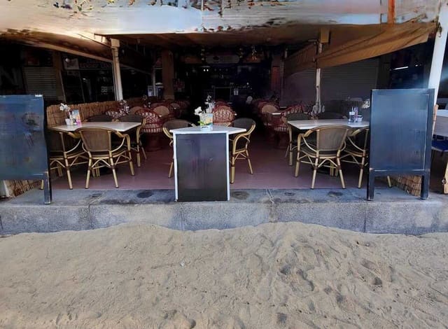 Erhverv til salg i Amadores, Mogán - € 165.000 (Ref: 9301899)