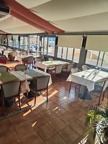 Erhverv til salg i Playa del Inglés, San Bartolomé de Tirajana - € 159.000 (Ref: 9388333)