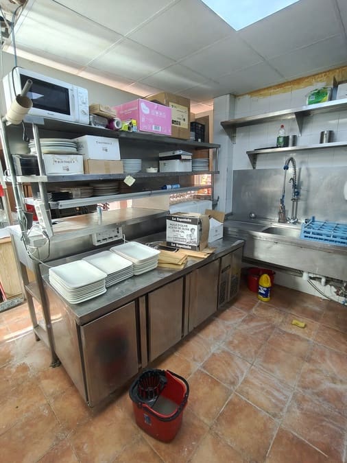 Comercial para venda em Playa del Ingles - 480 000 € (Ref: 9638011)