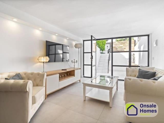 6 Zimmer Villa zu verkaufen in Valdeolletas - Las Cancelas - Xarblanca, Marbella - 1.400.000 € (Ref: 10020014)