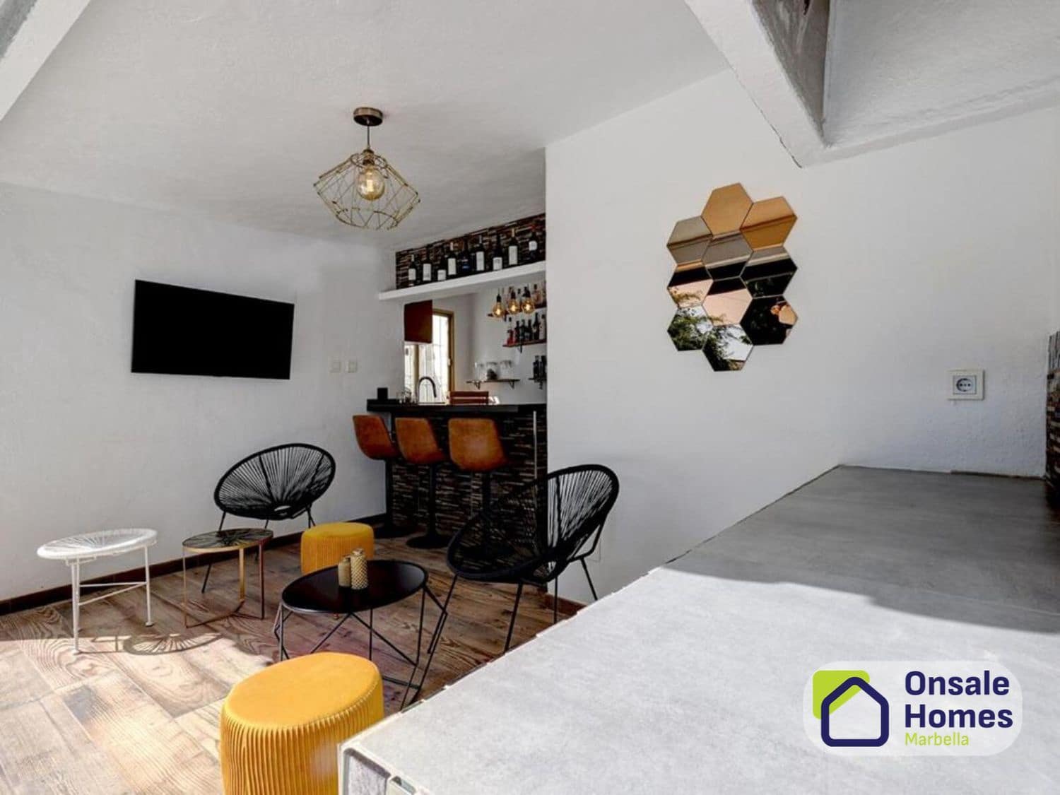 6 Zimmer Villa zu verkaufen in Marbella mit Pool Garage - 1.400.000 € (Ref: 10020014)