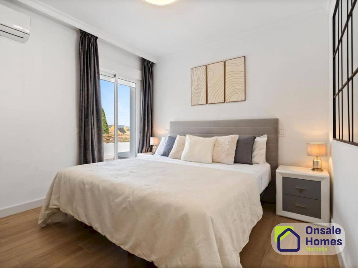 6 Zimmer Villa zu verkaufen in Marbella mit Pool Garage - 1.400.000 € (Ref: 10020014)
