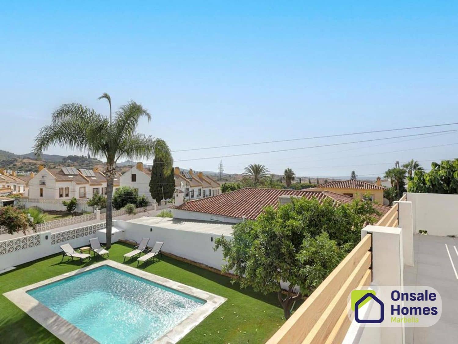 6 Zimmer Villa zu verkaufen in Marbella mit Pool Garage - 1.400.000 € (Ref: 10020014)