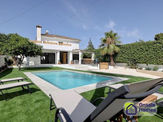 6 bedroom Villa for sale in Valdeolletas - Las Cancelas - Xarblanca, Marbella with pool garage - € 1,400,000 (Ref: 10020014)